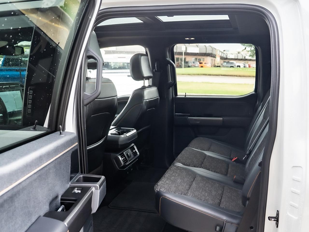 2023 Ford F-150 Lariat Tremor Photo18
