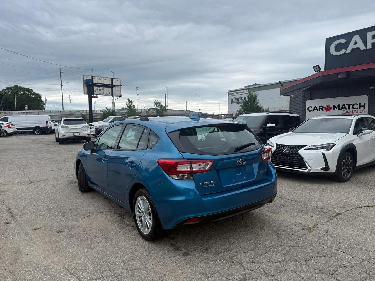 2018 Subaru Impreza TOURING / NO ACCIDENTS / LOW KMS / HTD SEATS / AC Photo3