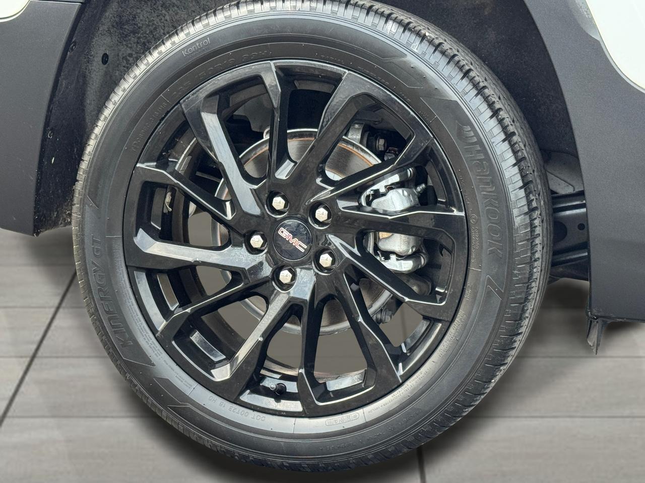 2023 GMC Terrain SLE AWD+New Brakes+ApplePlay+REMOTE START Photo