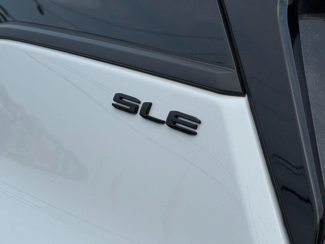 2023 GMC Terrain SLE AWD+New Brakes+ApplePlay+REMOTE START Photo