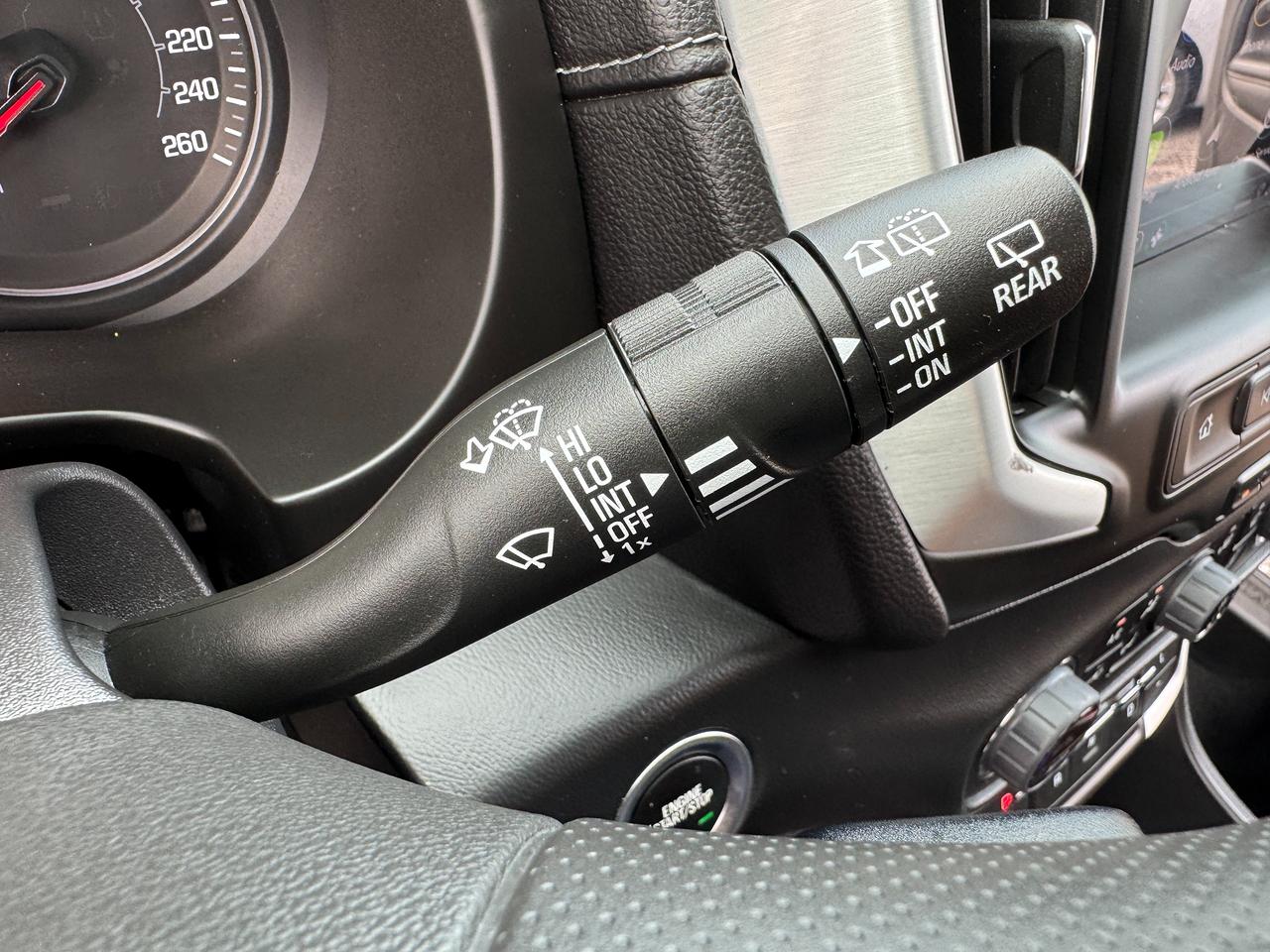 2023 GMC Terrain SLE AWD+New Brakes+ApplePlay+REMOTE START Photo