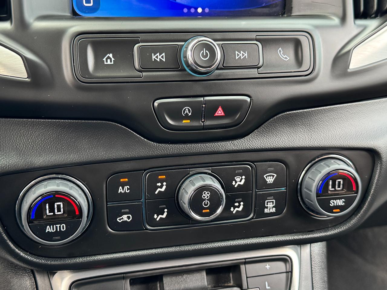 2023 GMC Terrain SLE AWD+New Brakes+ApplePlay+REMOTE START Photo