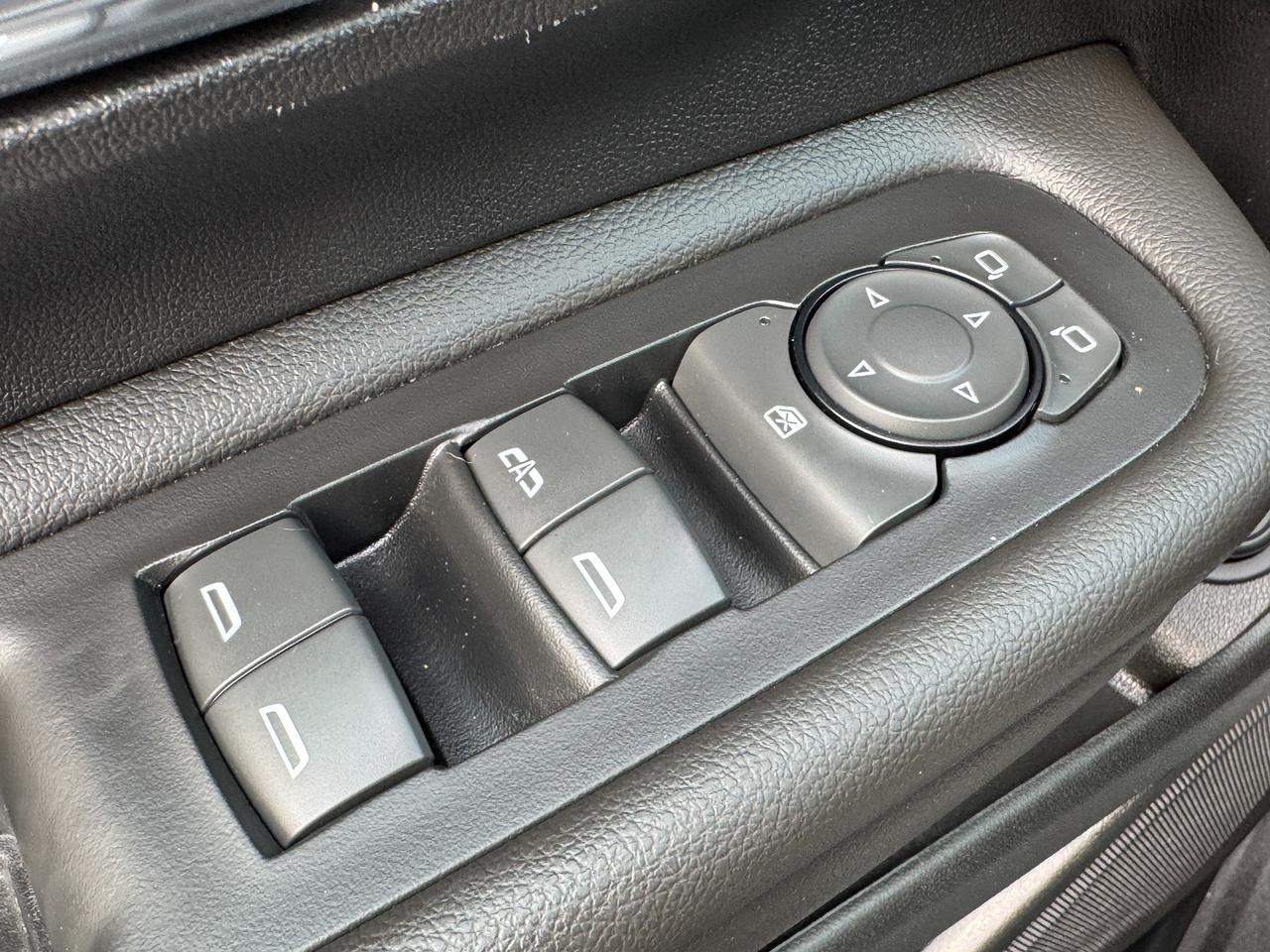 2023 GMC Terrain SLE AWD+New Brakes+ApplePlay+REMOTE START Photo