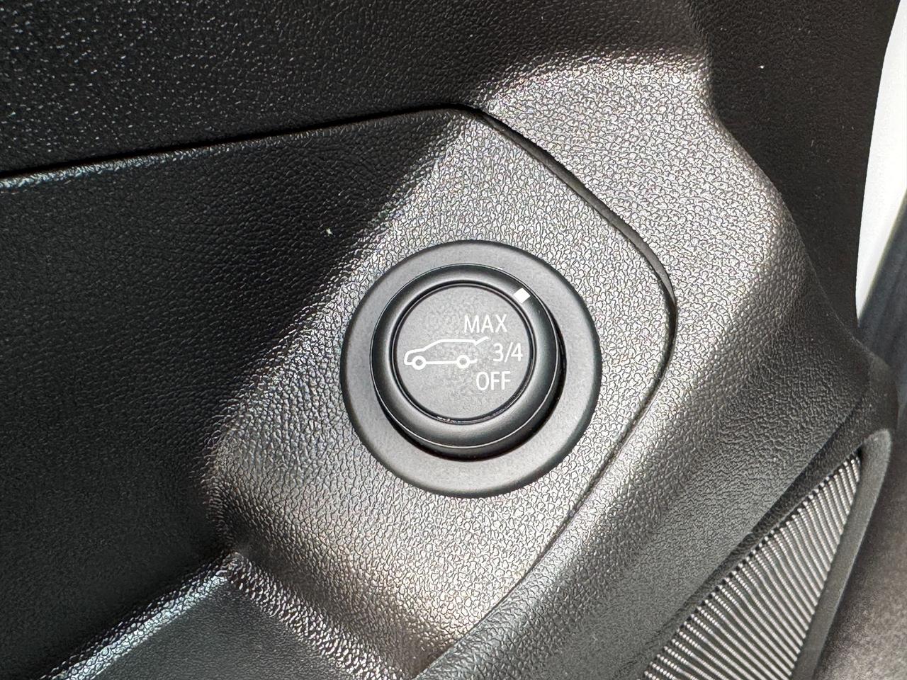 2023 GMC Terrain SLE AWD+New Brakes+ApplePlay+REMOTE START Photo