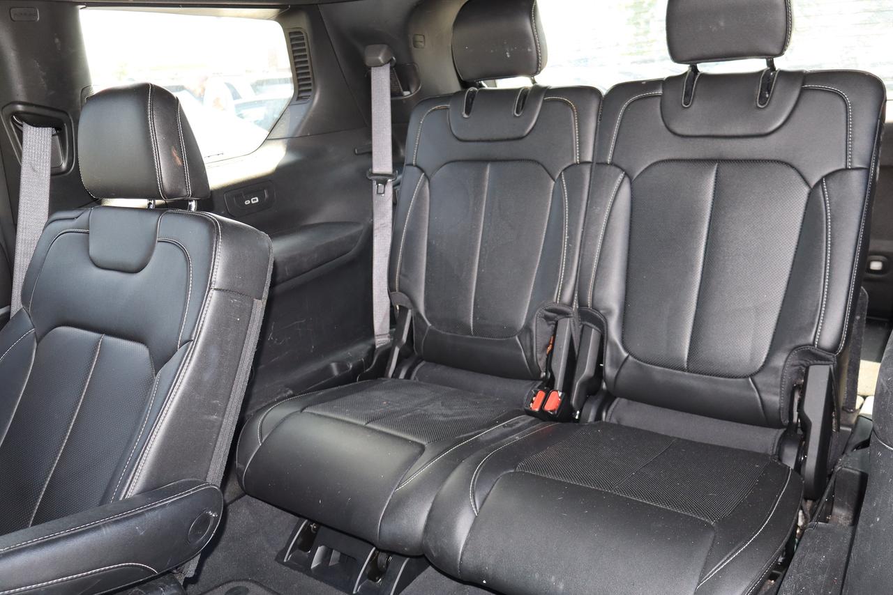 2024 Jeep Grand Cherokee LIMITED 4X4 - Photo #1