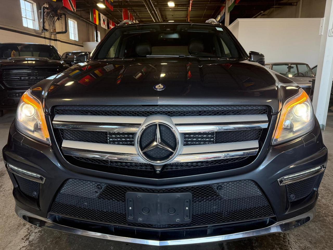 2015 Mercedes-Benz GL-Class GL350 BlueTEC | DIESEL | 1 OWNER | NO ACCIDENT Photo2