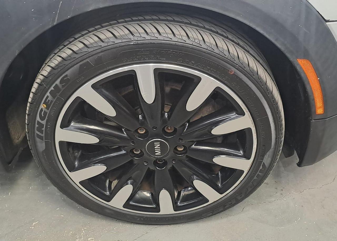2016 MINI Cooper 5 Door 5dr HB Photo