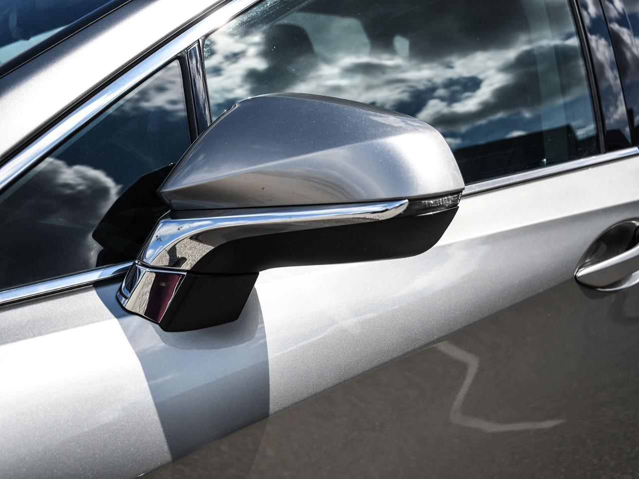2022 Lexus RX 450h NAV | SUNROOF | HTD & COOLED SEATS | HTD STEERING Photo