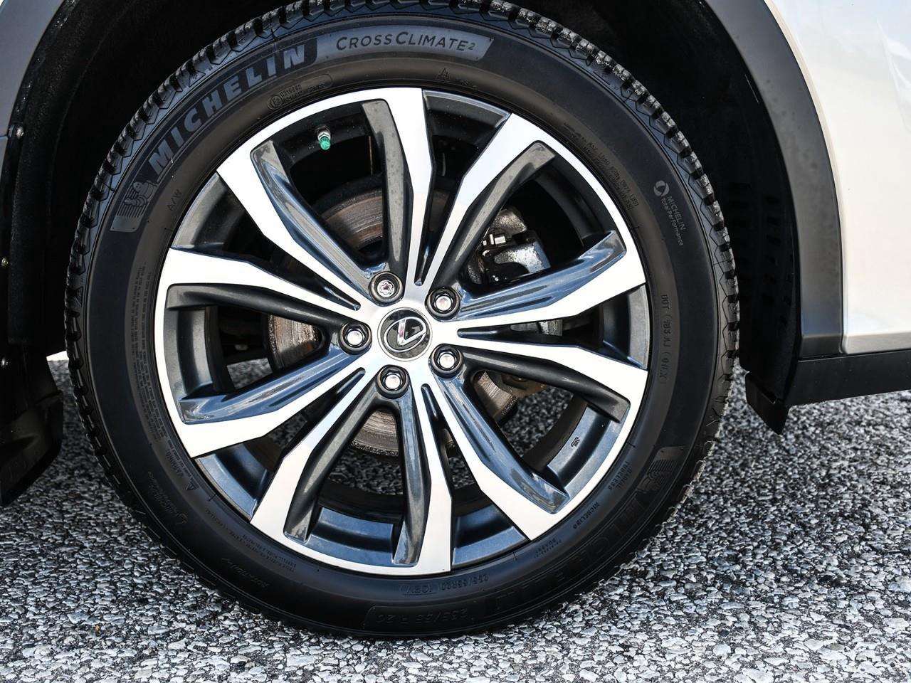 2022 Lexus RX 450h NAV | SUNROOF | HTD & COOLED SEATS | HTD STEERING Photo