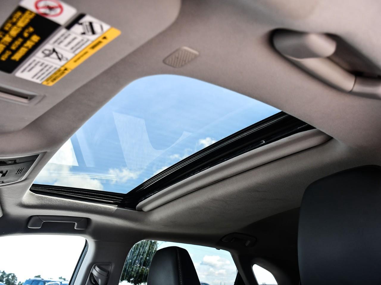 2022 Lexus RX 450h NAV | SUNROOF | HTD & COOLED SEATS | HTD STEERING Photo