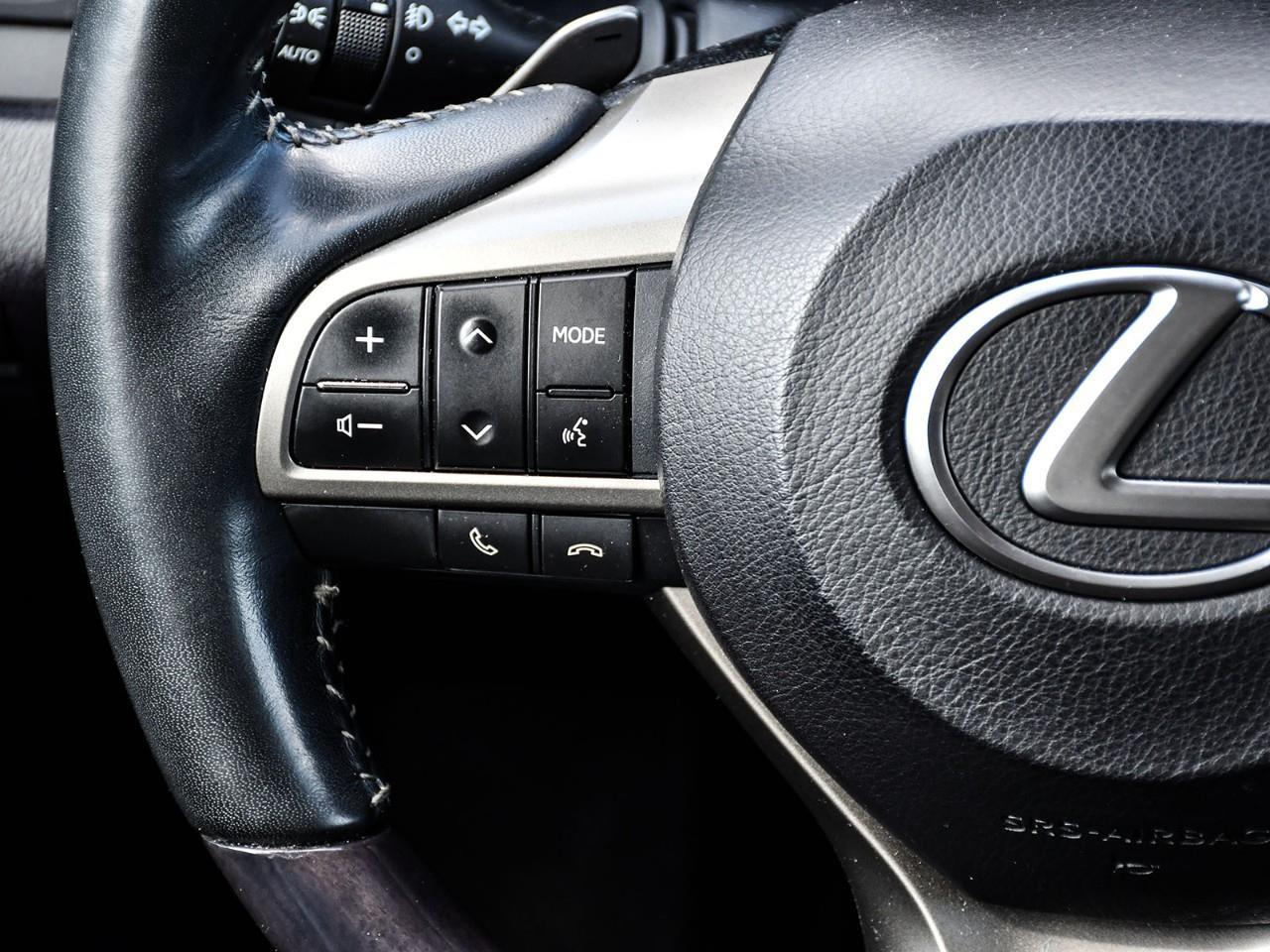 2022 Lexus RX 450h NAV | SUNROOF | HTD & COOLED SEATS | HTD STEERING Photo