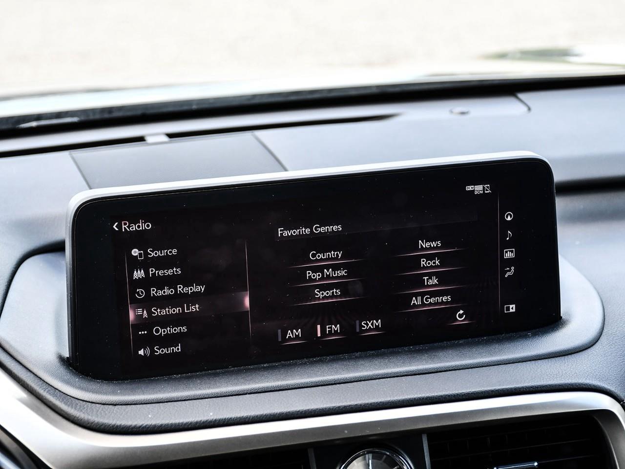 2022 Lexus RX 450h NAV | SUNROOF | HTD & COOLED SEATS | HTD STEERING Photo
