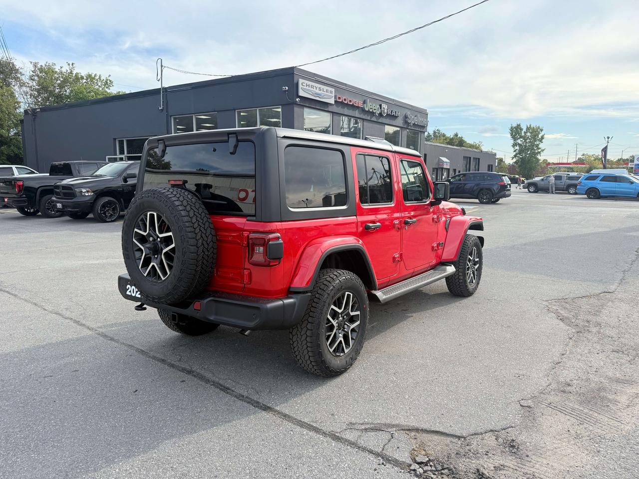 2027 Jeep Wrangler Sahara 4 Door 4x4 Photo