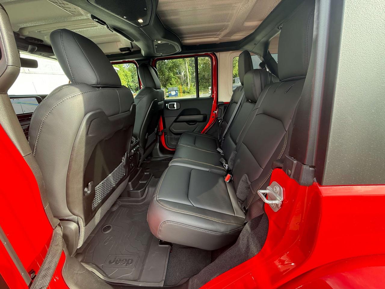2027 Jeep Wrangler Sahara 4 Door 4x4 Photo
