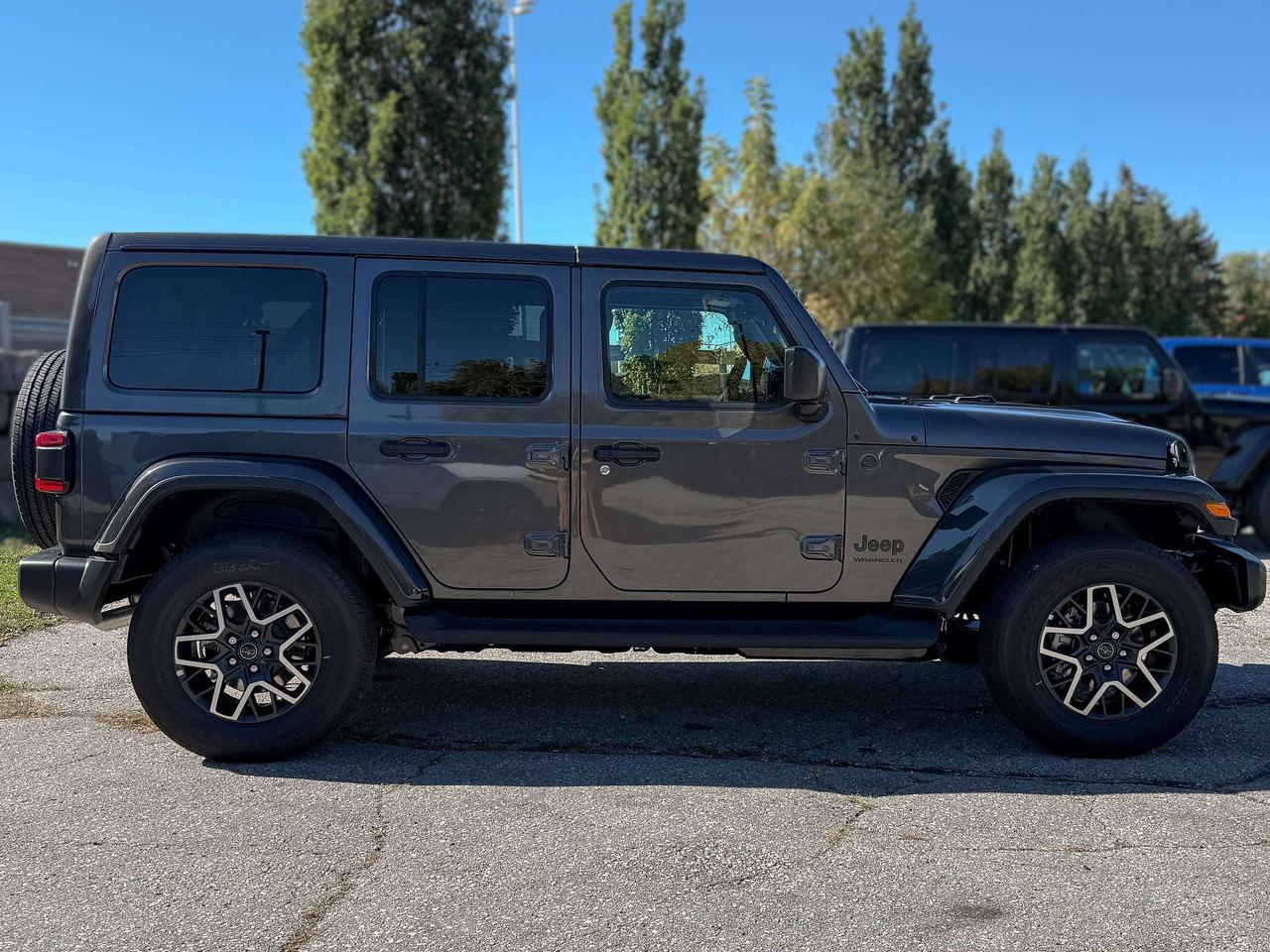 2027 Jeep Wrangler Sahara 4 Door 4x4 Photo