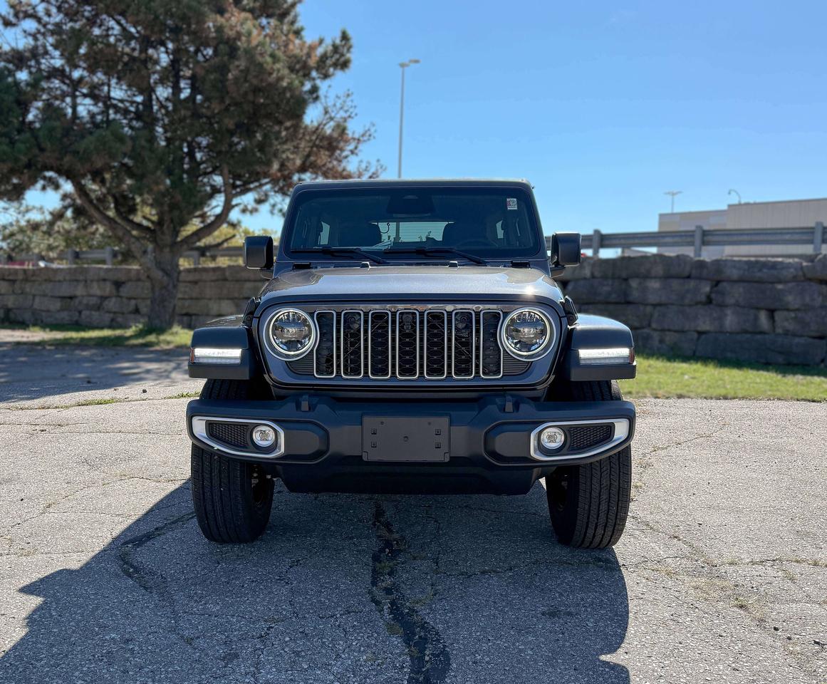 2027 Jeep Wrangler Sahara 4 Door 4x4 Photo1