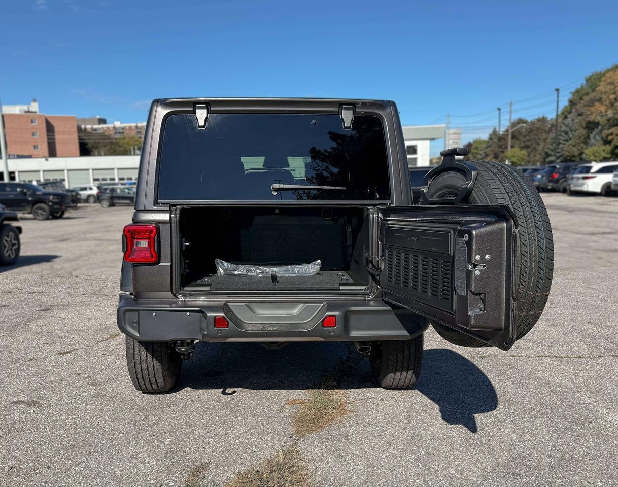 2027 Jeep Wrangler Sahara 4 Door 4x4 Photo