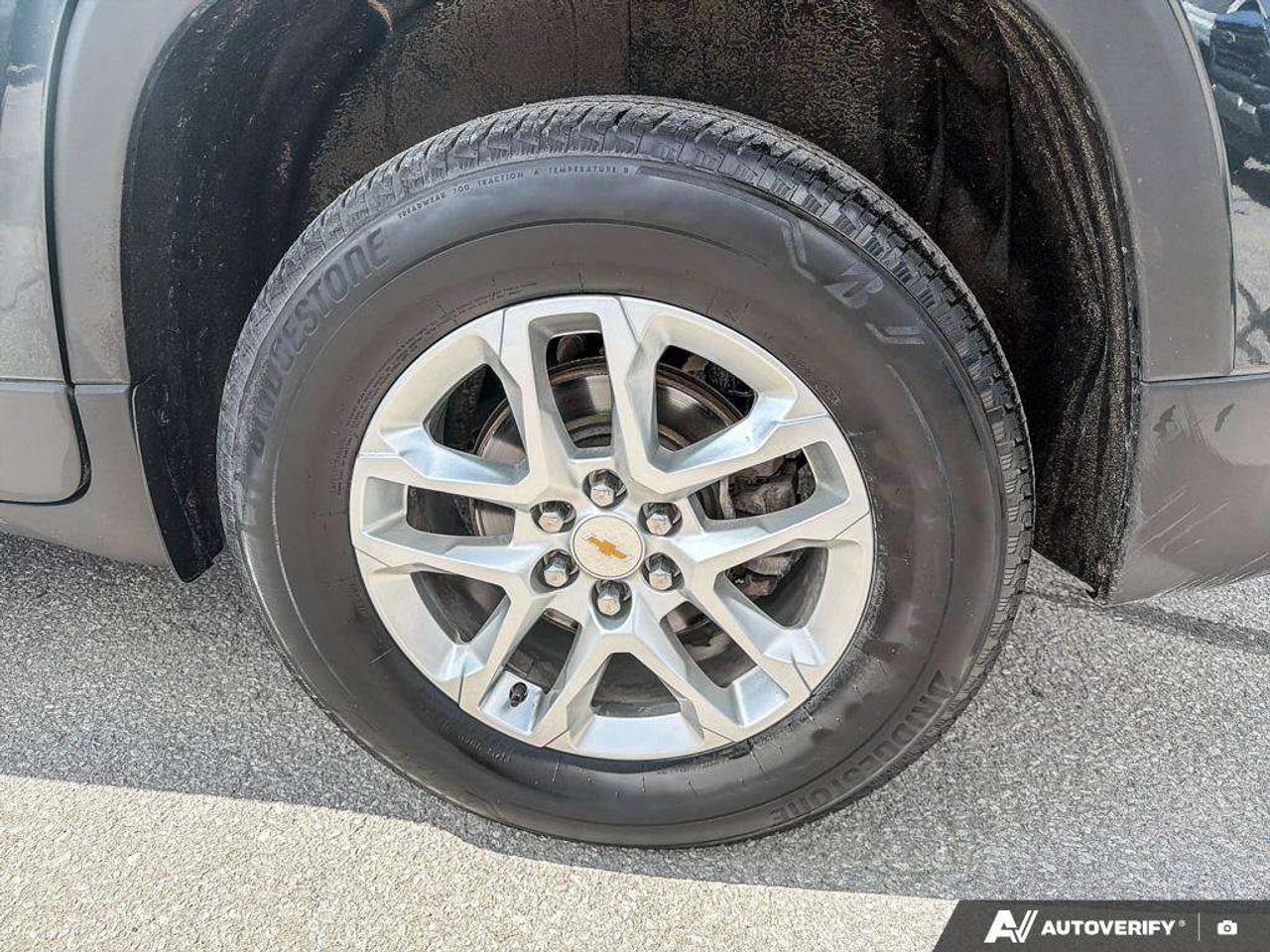 2020 Chevrolet Traverse LT Cloth | Power Liftgate | Nav System Photo