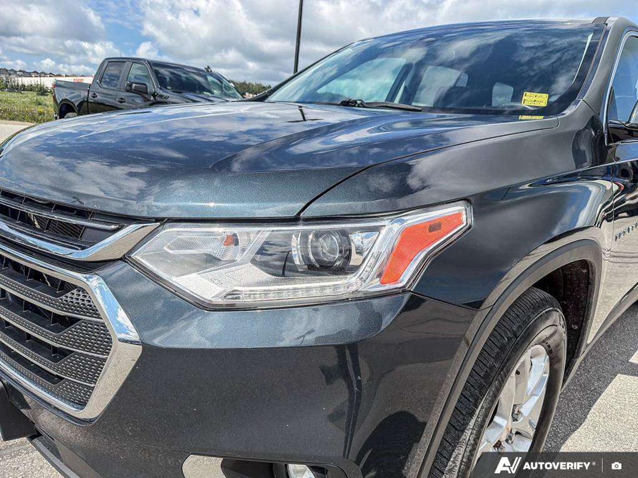 2020 Chevrolet Traverse LT Cloth | Power Liftgate | Nav System Photo