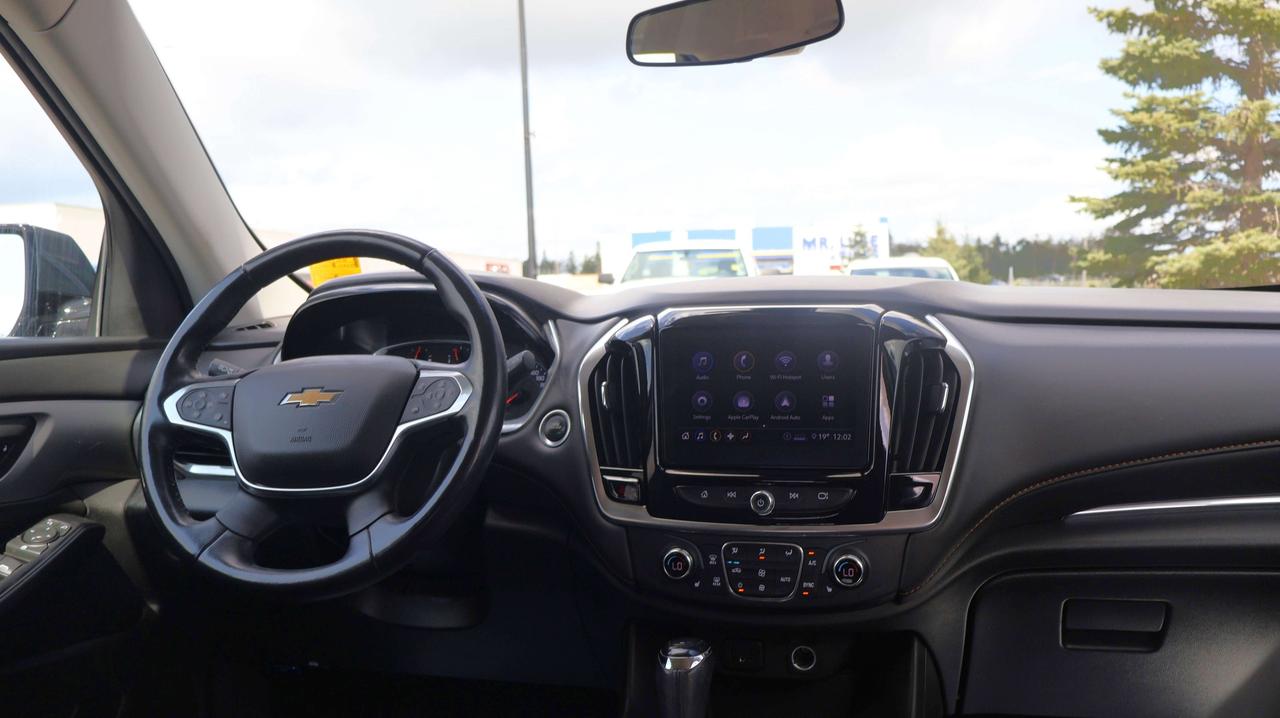 2020 Chevrolet Traverse LT Cloth | Power Liftgate | Nav System Photo