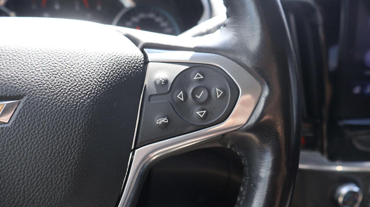 2020 Chevrolet Traverse LT Cloth | Power Liftgate | Nav System Photo