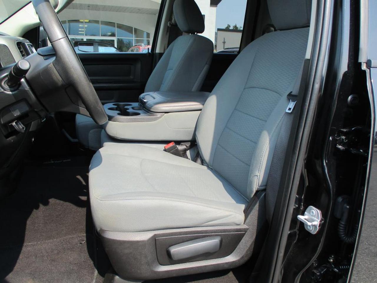 2020 RAM 1500 Classic Tradesman 4X4 Photo