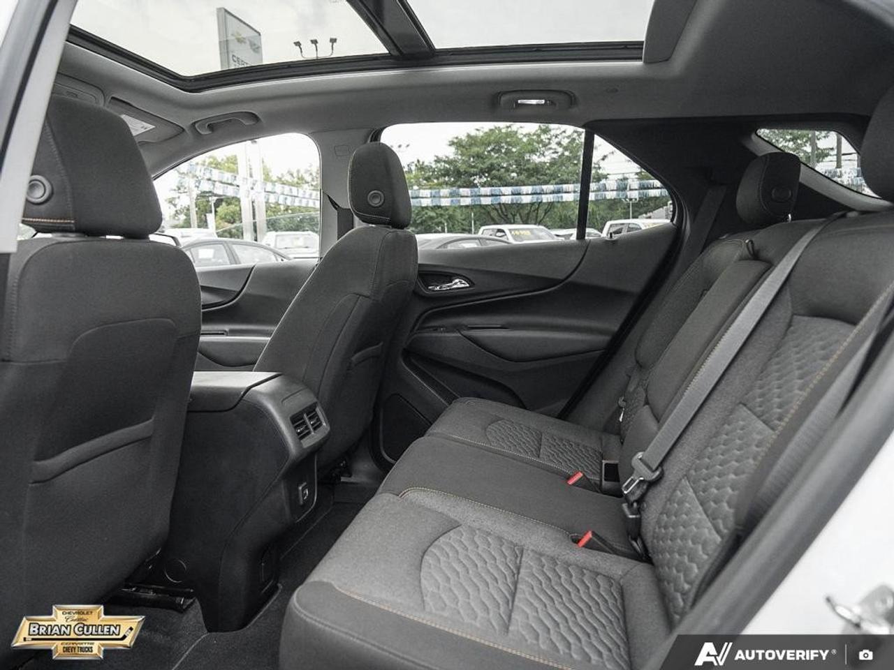 2019 Chevrolet Equinox LT AWD 4dr LT w/2LT Photo