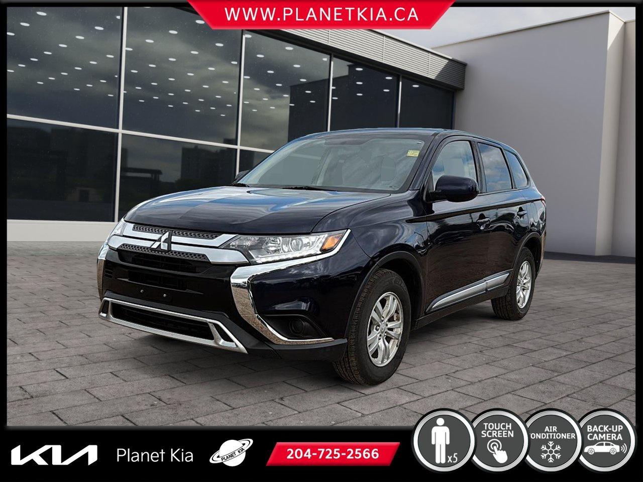 Used 2019 Mitsubishi Outlander ES PREMIUM for sale in Brandon, MB