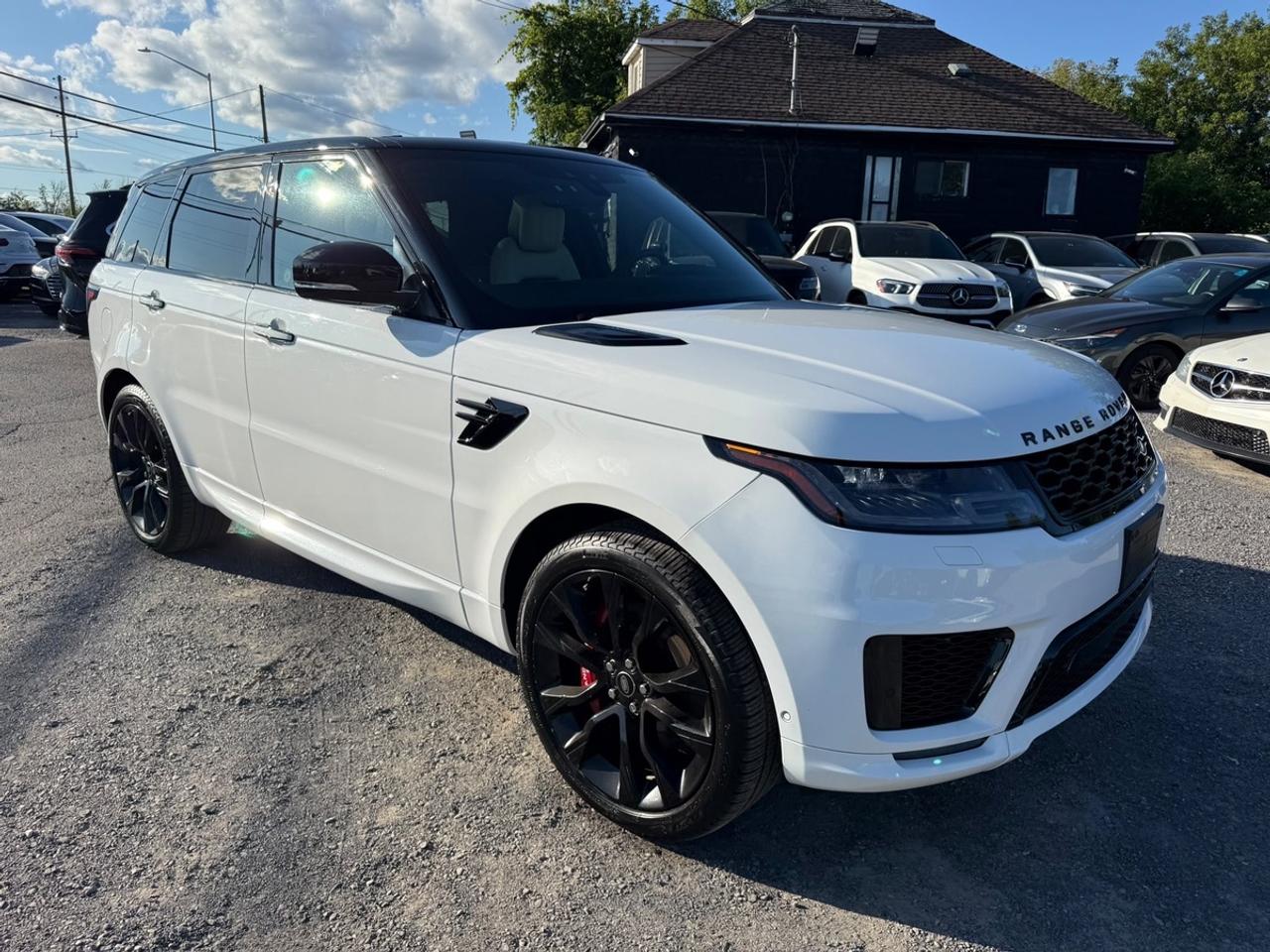 2022 Land Rover Range Rover Sport HST Photo2