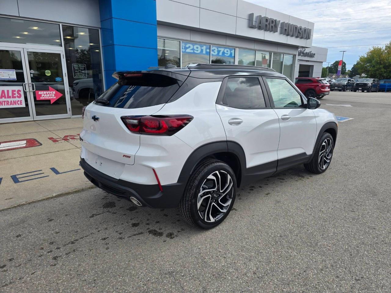2026 Chevrolet TrailBlazer AWD 4dr RS Photo2