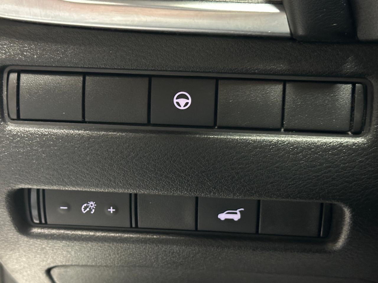 2021 Nissan Rogue SV PREMIUM | CLEAN CARFAX | LEATHER | SUNROOF | Photo