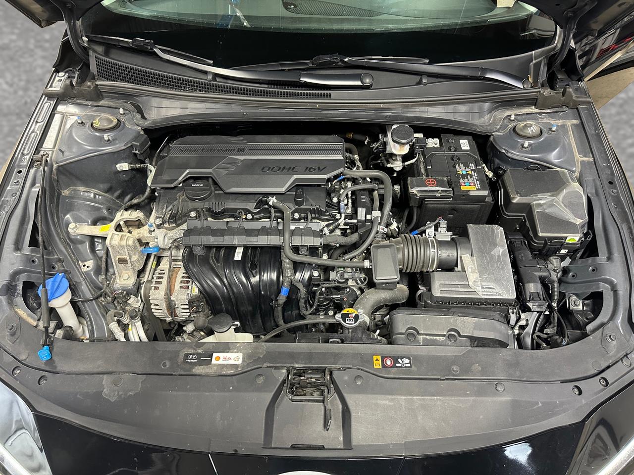 2025 Hyundai Elantra Preferred | CLEAN CARFAX | ONE OWNER | HTD STS Photo