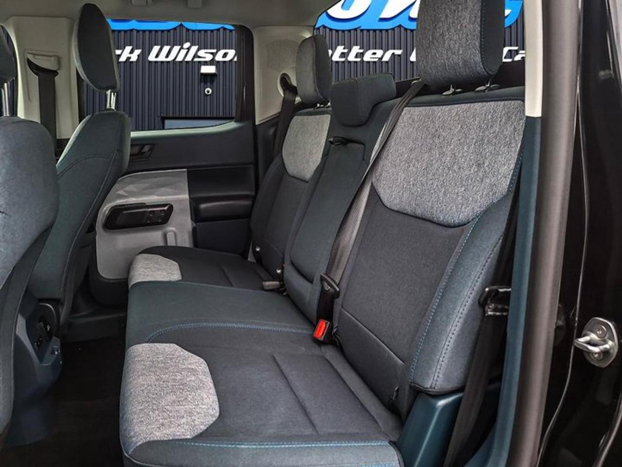 2025 Ford Maverick XLT | Luxury Pkg | Power Seat | Heated Wheel + Seats | CarPlay + Android | Rear Camera | and More ! Photo