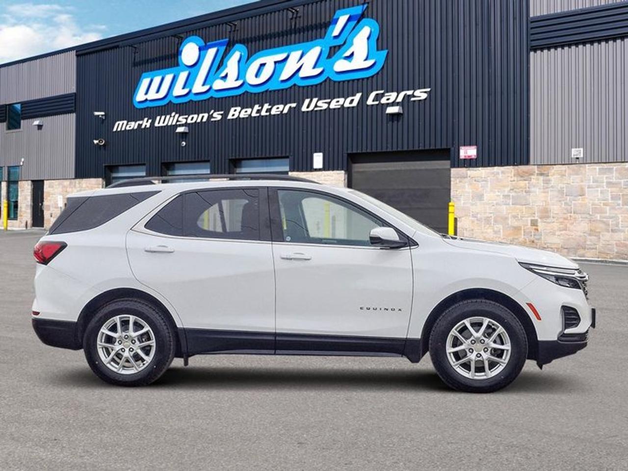 2022 Chevrolet Equinox LT AWD | Pano Roof | Navi | Heated Seats + Steering | Adaptive Cruise | Power Liftgate | and More ! Photo