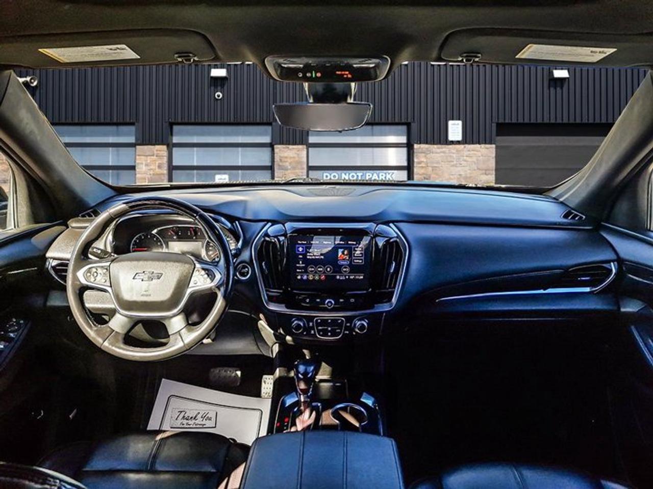 2022 Chevrolet Traverse RS AWD | Leather | Pano Roof | Nav | 360 Camera | Adaptive Cruise | Heated Wheel + Seats | and More! Photo