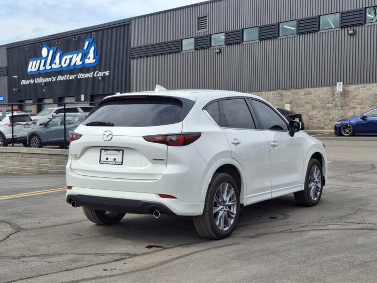 2024 Mazda CX-5 GT AWD | Leather | Sunroof | Heated + Cooled Seats | Heated Steering | Bose Audio | and More ! Photo