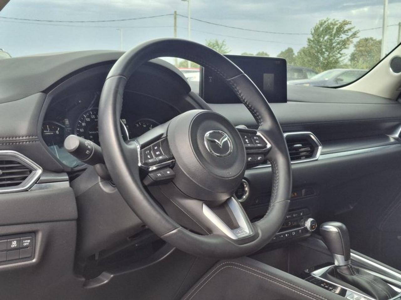 2024 Mazda CX-5 GT AWD | Leather | Sunroof | Heated + Cooled Seats | Heated Steering | Bose Audio | and More ! Photo