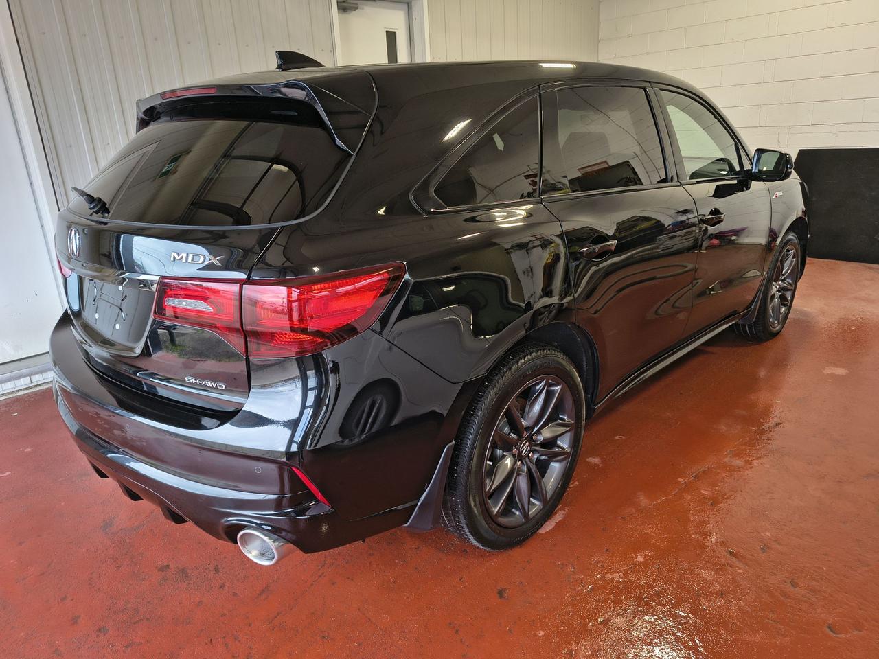 2019 Acura MDX A-Spec Photo0