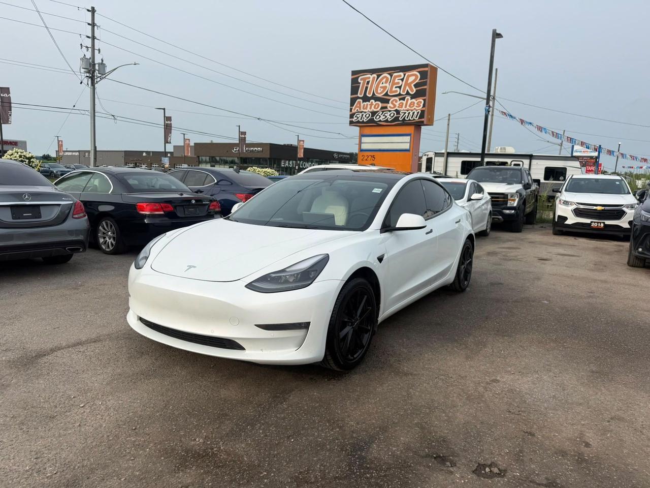 Used 2022 Tesla Model 3 LONG RANGE for sale in London, ON