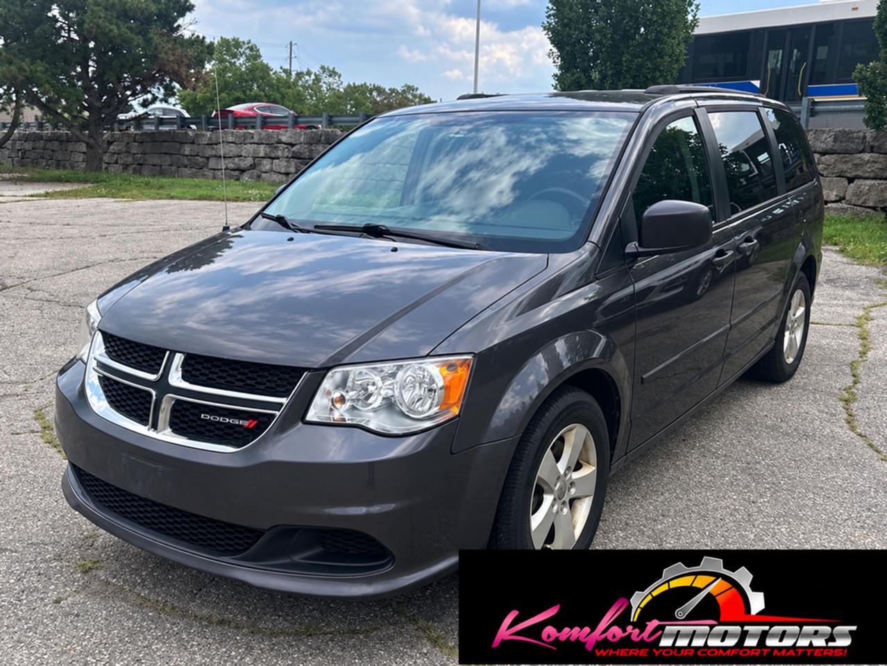 Gray 2016 Dodge Grand Caravan Minivan  Automatic