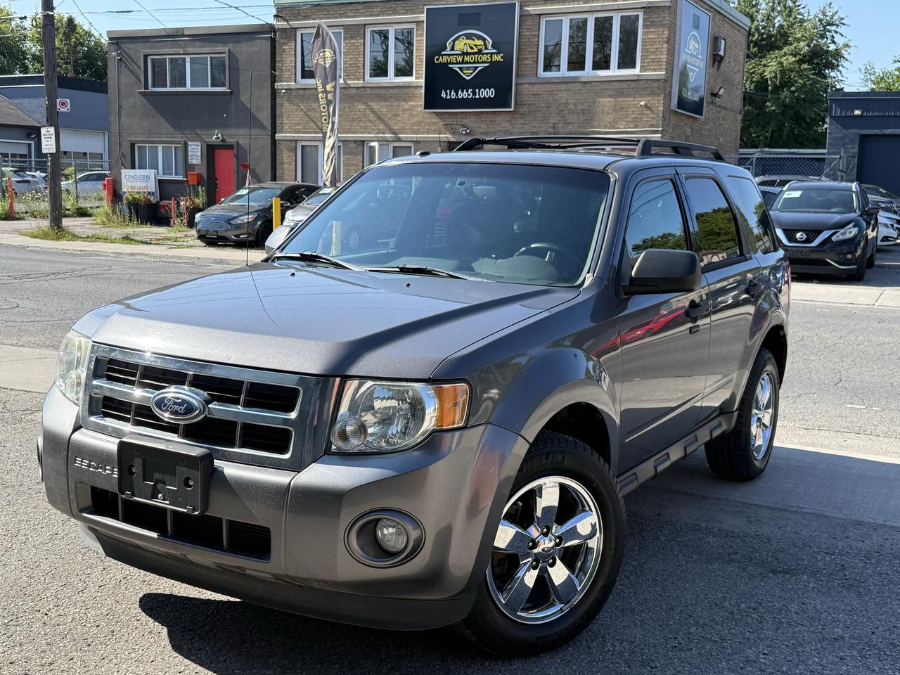 Used 2011 Ford Escape XLT for sale in North York, ON