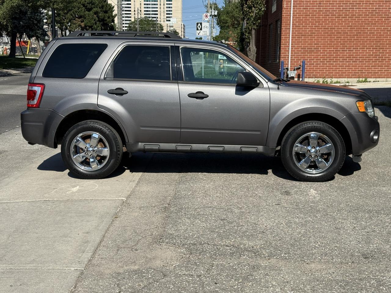 2011 Ford Escape XLT Photo
