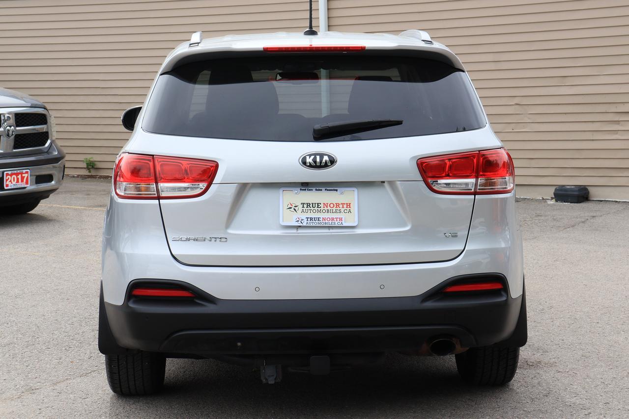 2016 Kia Sorento LX+ | AWD | 7 Seater | 1 Owner | Clean CRFX & More Photo8