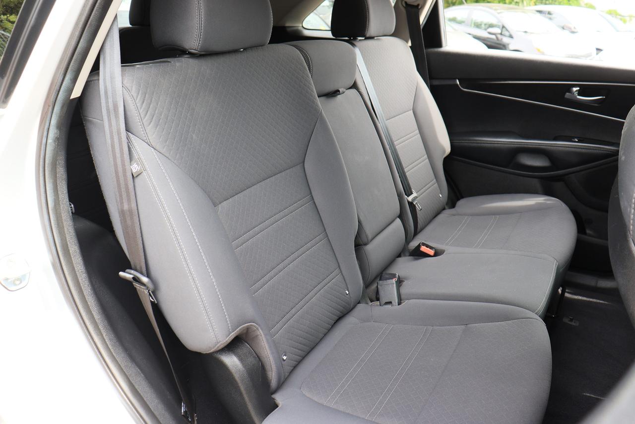 2016 Kia Sorento LX+ | AWD | 7 Seater | 1 Owner | Clean CRFX & More Photo77