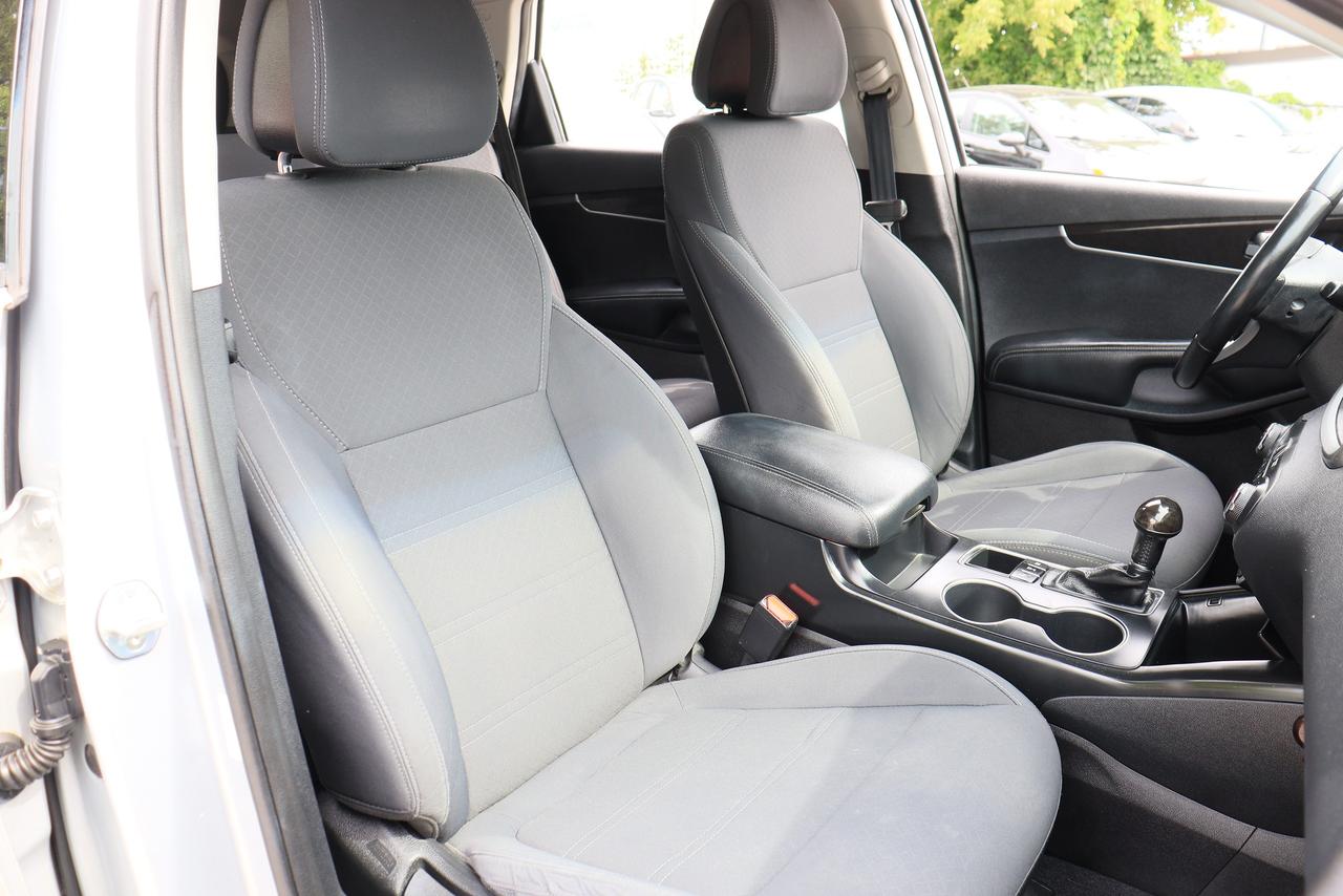 2016 Kia Sorento LX+ | AWD | 7 Seater | 1 Owner | Clean CRFX & More Photo36