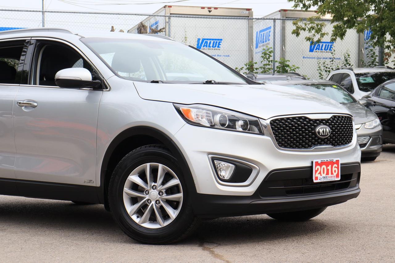 2016 Kia Sorento LX+ | AWD | 7 Seater | 1 Owner | Clean CRFX & More Photo11