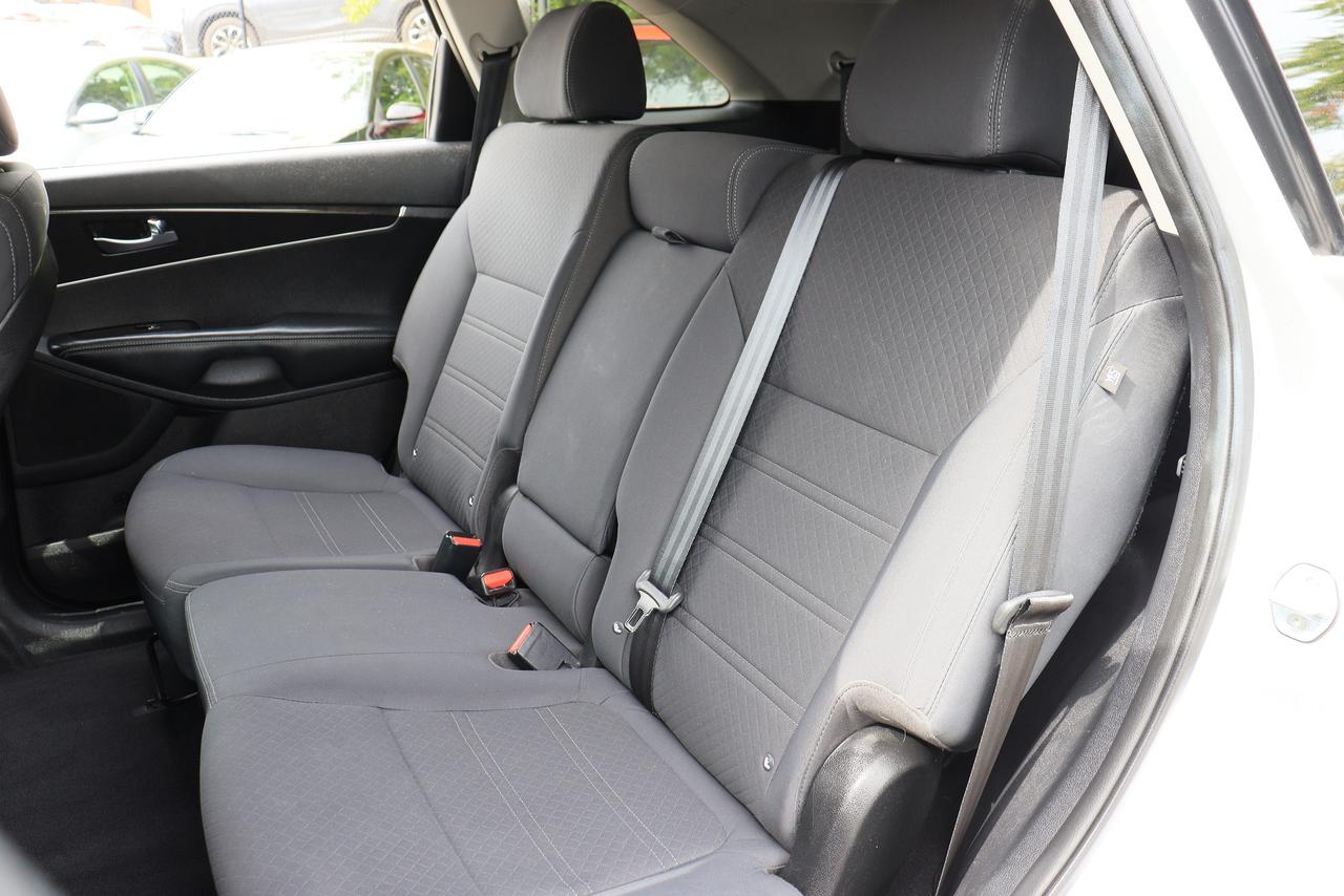2016 Kia Sorento LX+ | AWD | 7 Seater | 1 Owner | Clean CRFX & More Photo73