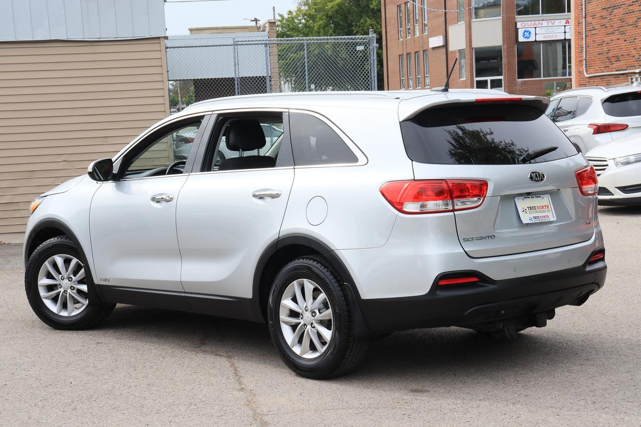 2016 Kia Sorento LX+ | AWD | 7 Seater | 1 Owner | Clean CRFX & More Photo7
