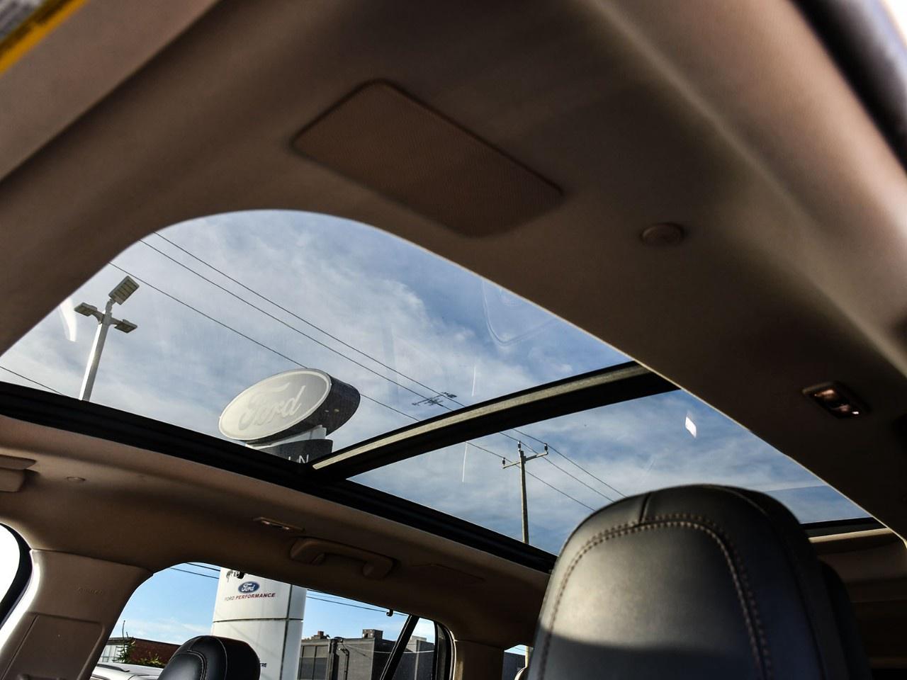 2023 Lincoln Aviator Reserve AWD Photo