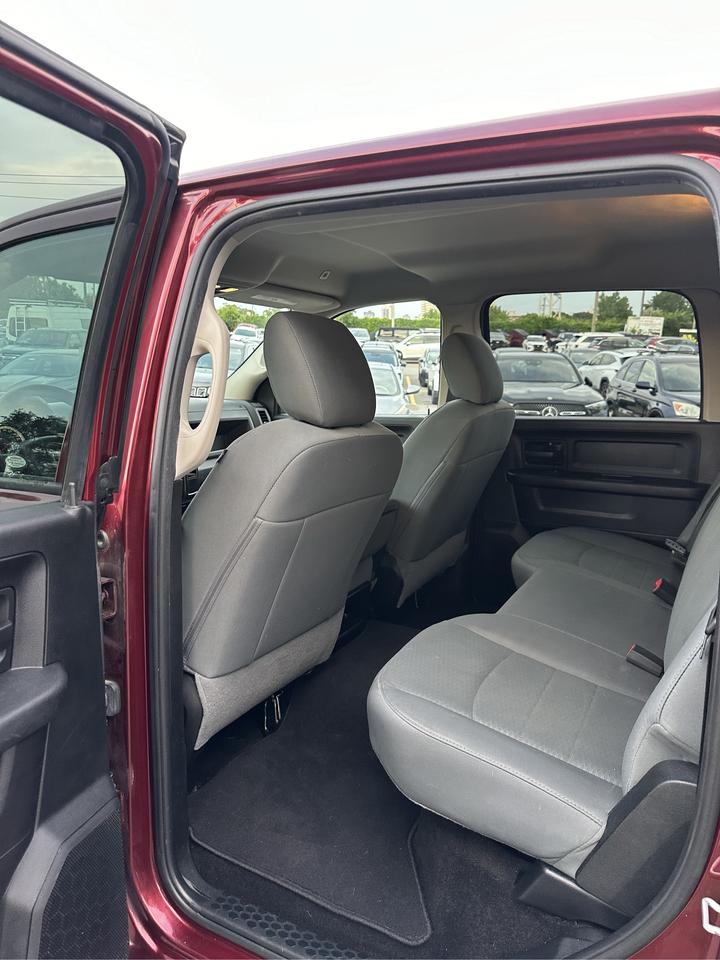 2018 RAM 1500 Express Photo